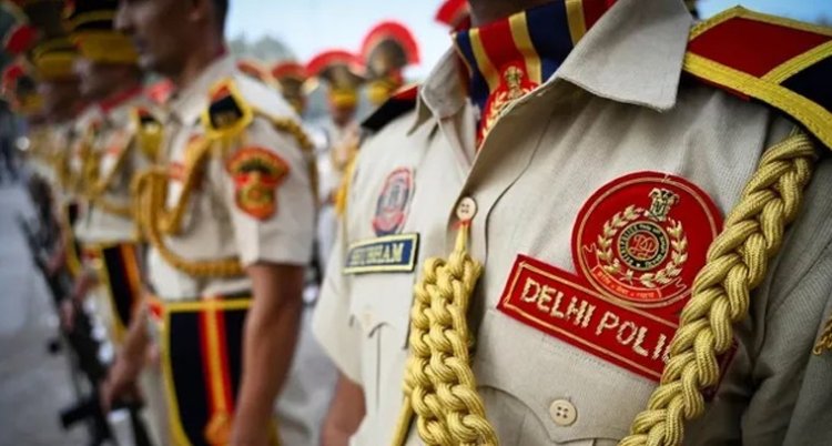 భారీగా ఢిల్లీ పోలీస్ కానిస్టేబుల్ పోస్టుల భర్తీ: ఇంటర్ అర్హతతో దరఖాస్తు